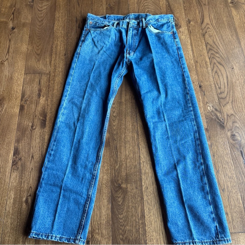 Levi's Men's 505 Straight Blue Jeans 38X34 perfect condition